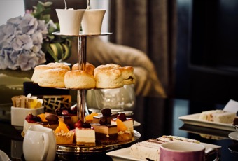 Eating and Drinking in the Peak District